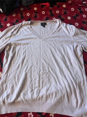 Worthington Light Gray V-Neck Men's Sweater